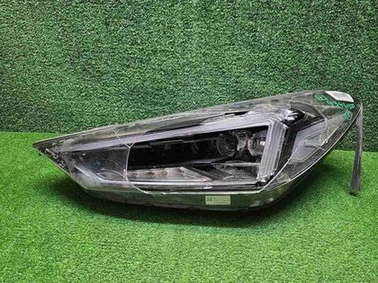 Битая Фара левая Hyundai Tucson 3 (2018-2021) LED