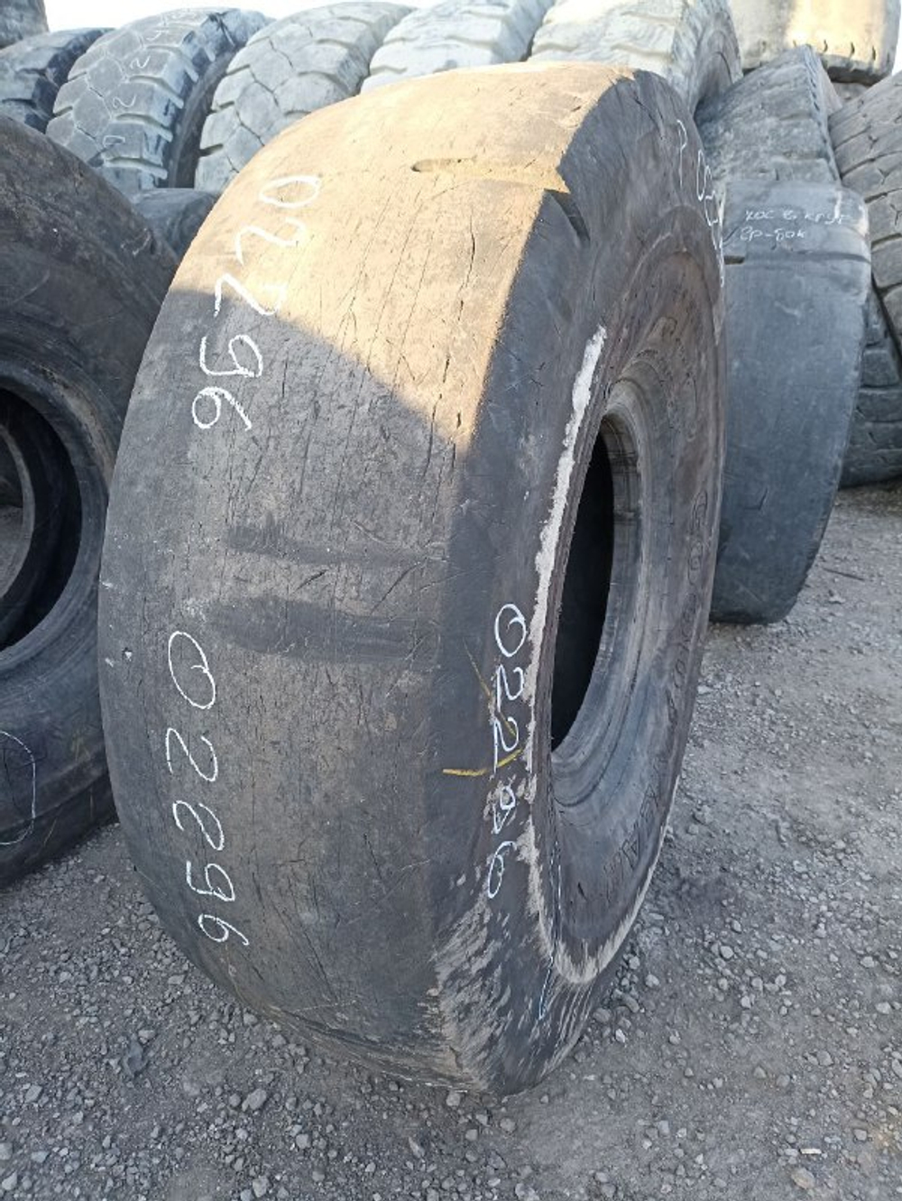 18.00R25 Goodyear RL-5S шина б/у
