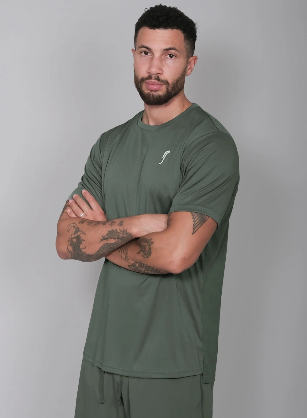 Мужская футболка RS T-shirt club collection (222M020307)