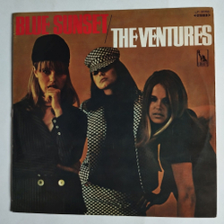Винтажная виниловая пластинка LP The Ventures Blue Sunset (Japan 1967) (No Obi) (Red Wax Vinyl)