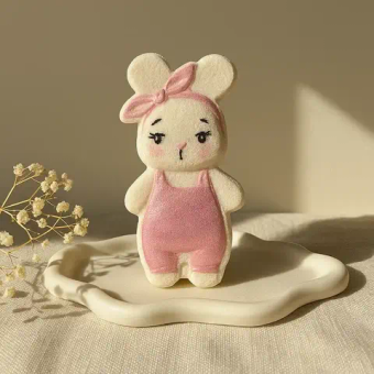 BOUTIQUE DE SAVON Бомбочка фигурка для ванны Зайка