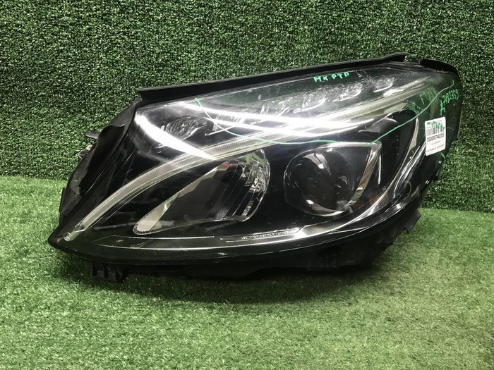 Фара левая Mercedes C W205 (2014-2018) LED