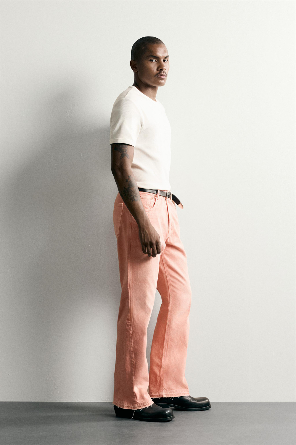 ДЖИНСЫ FLARED FIT — ZARA · 6688/435