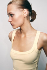 ХЛОПКОВАЯ ФУТБОЛКА БЕЗ РУКАВОВ — ZARA