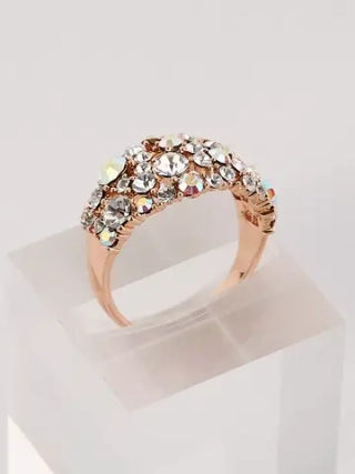 Кольцо Россыпь из белых камней-хамелеонов Swarovski
