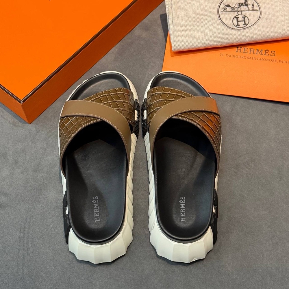 Шлепанцы Hermes Infra