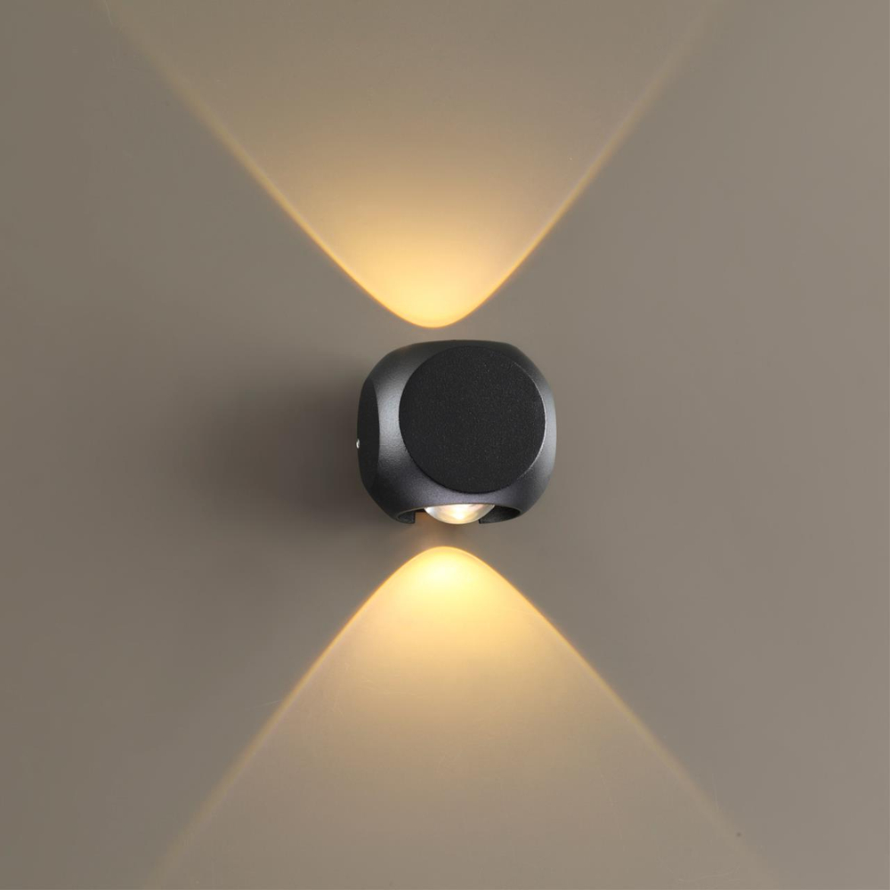 4222/4WL HIGHTECH ODL21 333 черн/металл Настенный светильник IP54 LED 4W 350Лм 3200K 70° MIKO
