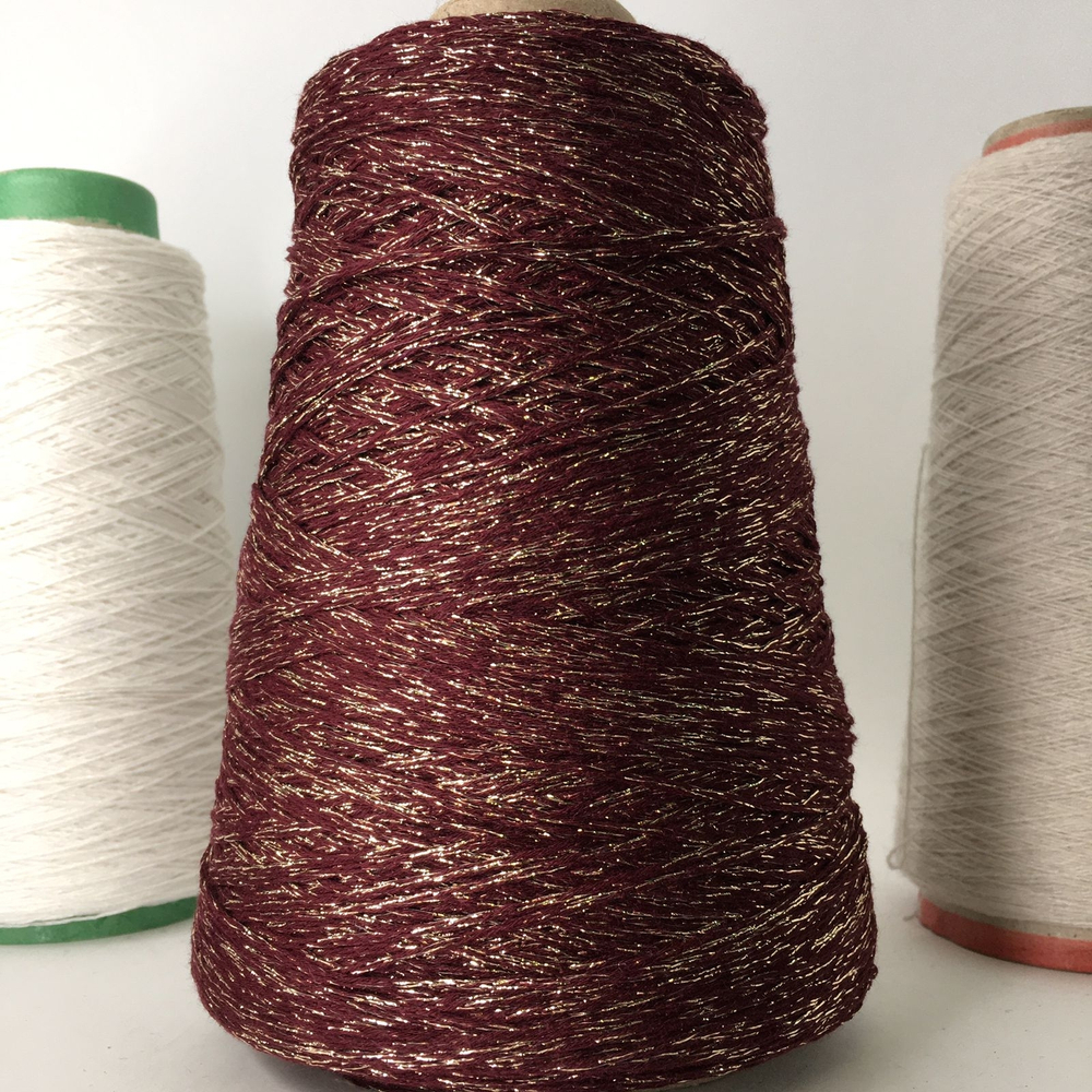 COTTON LUREX; 95% хлопок, 5% люрекс; 400м/100гр; шнурок; цвет: бордовый, люрекс золото; S503