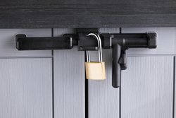 Ящик пластиковый Keter Store It Out Nova 880 л