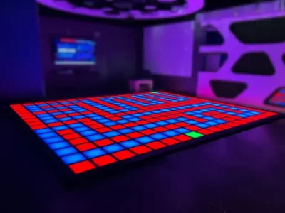 Интерактивный светодиодный пол «Арена Pixel battle»
