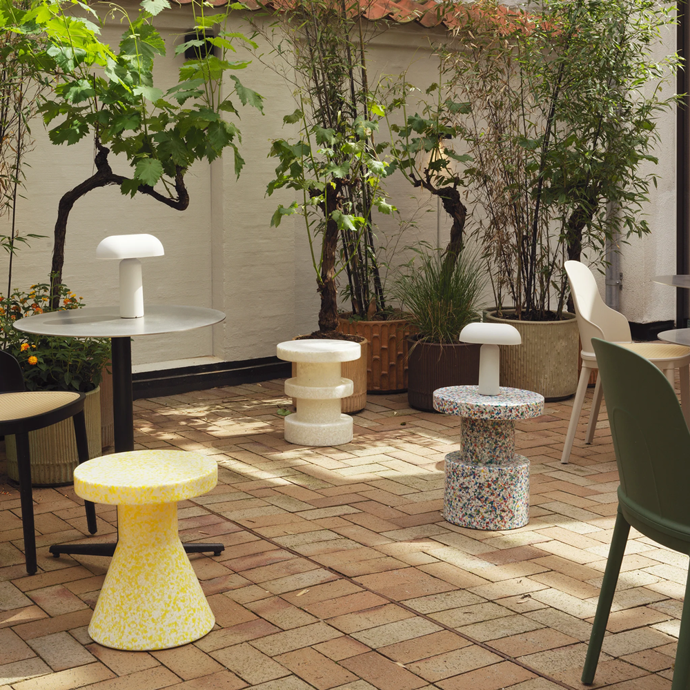 Настольный дизайнерский светильник Porta от Normann Copenhagen