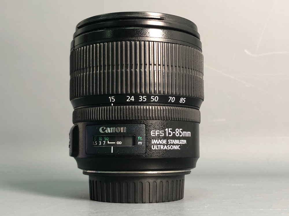 Canon EF-S 15-85mm 3.5-5.6 IS USM