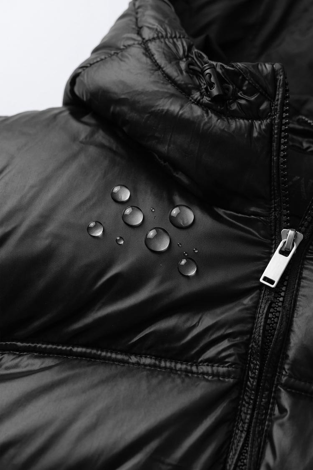 ZARA БЛЕСТЯЩИЙ ПУХОВИК 50% ПЕРА И 50% ПУХА WATER REPELLENT, ЧЕРНЫЙ