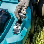 Газонокосилка роторная Makita LM004GZ 740Вт