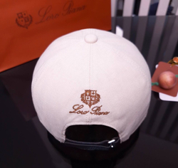 Бейсболка Loro Piana