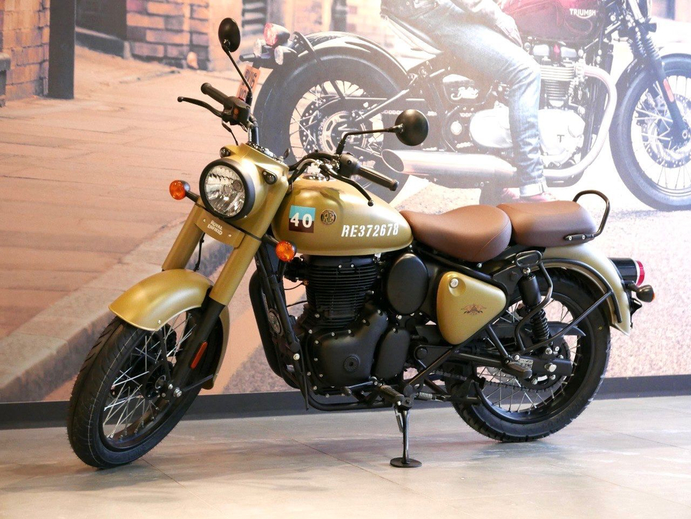 Royal Enfield Classic 350 Signals Desert Sand 2024