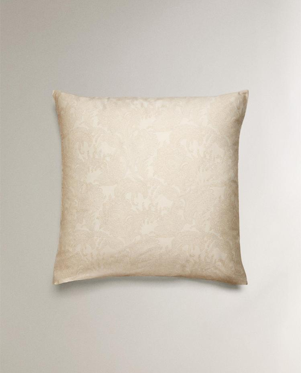ZARA HOME САТИНОВАЯ НАВОЛОЧКА С ПРИНТОМ, ЭКРЮ