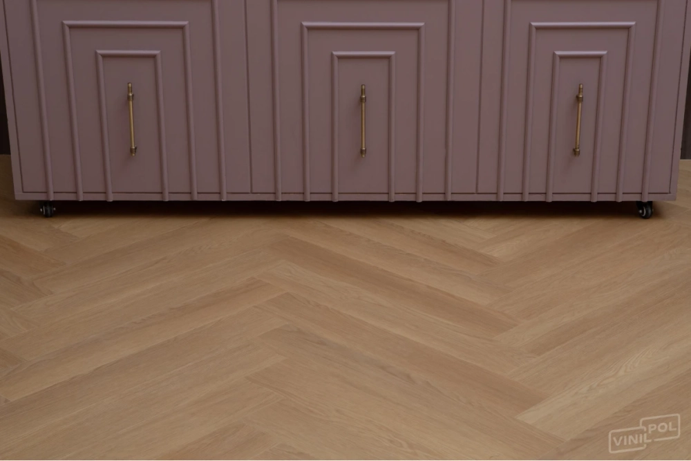 Кварц-винил Клеевой LVT Vinilam VinilPol Herringbone Glue LVT 2,5 мм Паркет Васко да Гама 2.787 м2