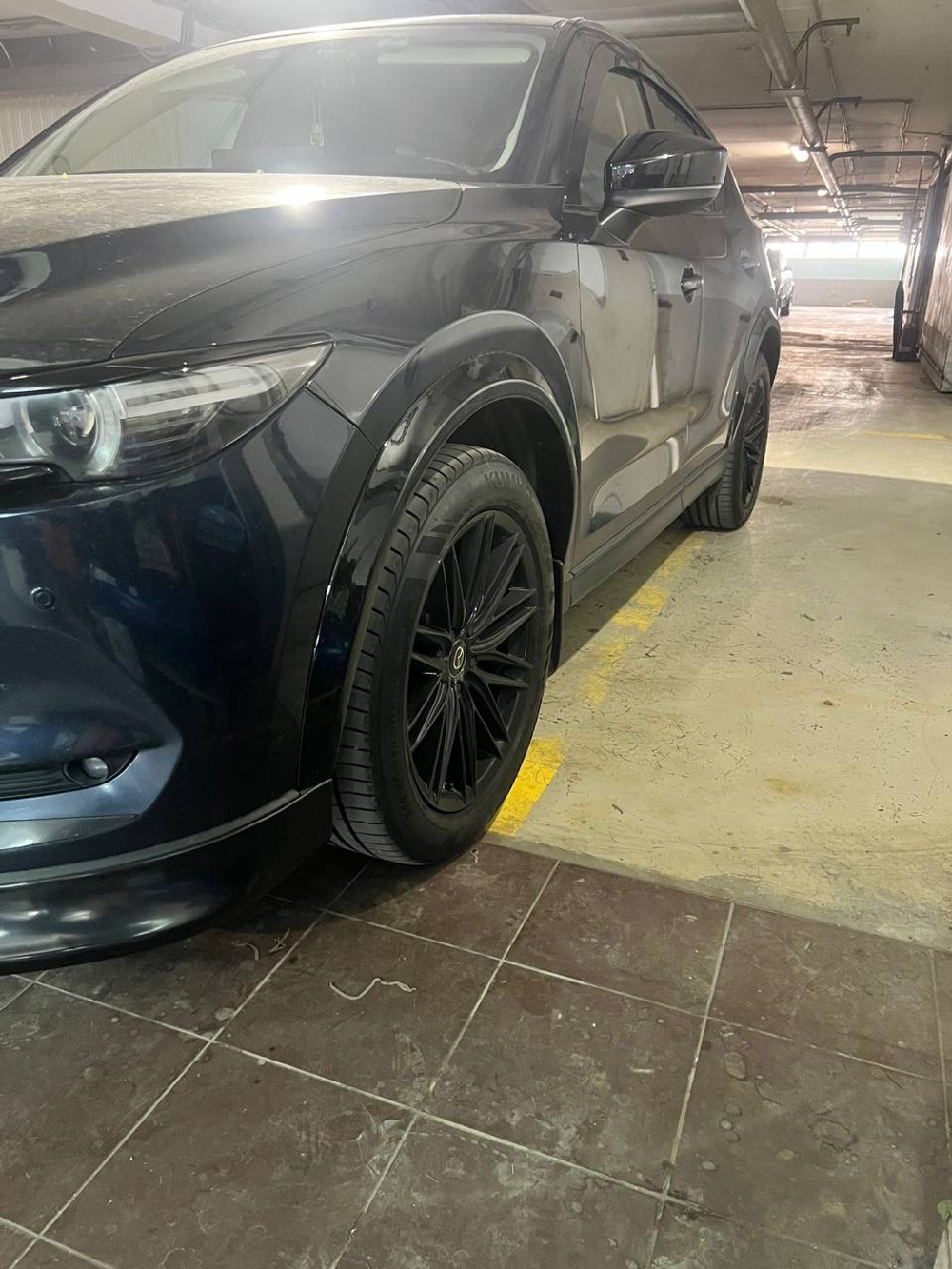 Вставка переднего бампера + клыки Mazda CX-5 KF (2017–2022)